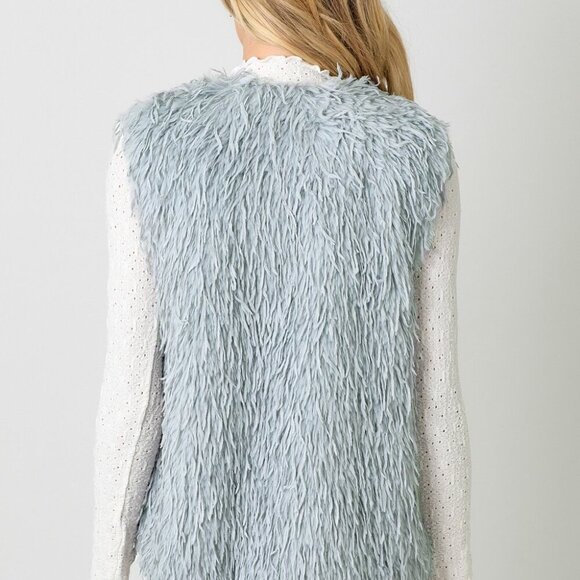 MYSTREE EYELASH FUR VEST - Picture 5 of 6